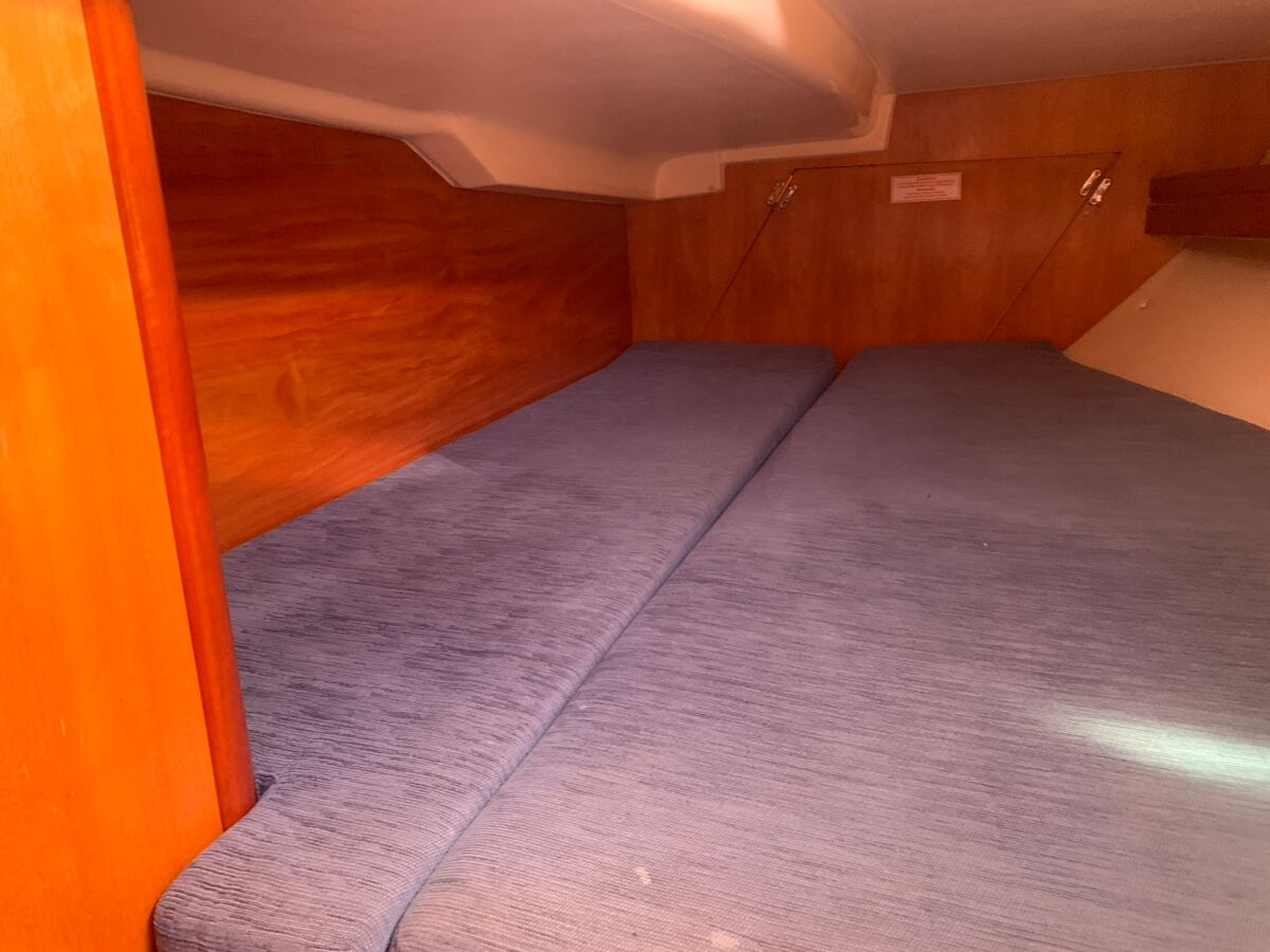 Segelyacht Bavaria 37 Cruiser Sailing World Yachtbrokers Heiligenhafen 22