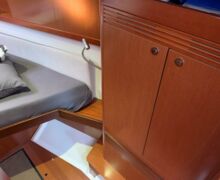 Segelyacht Beneteau Oceanis 46 Sailing World Yachtmakler 62
