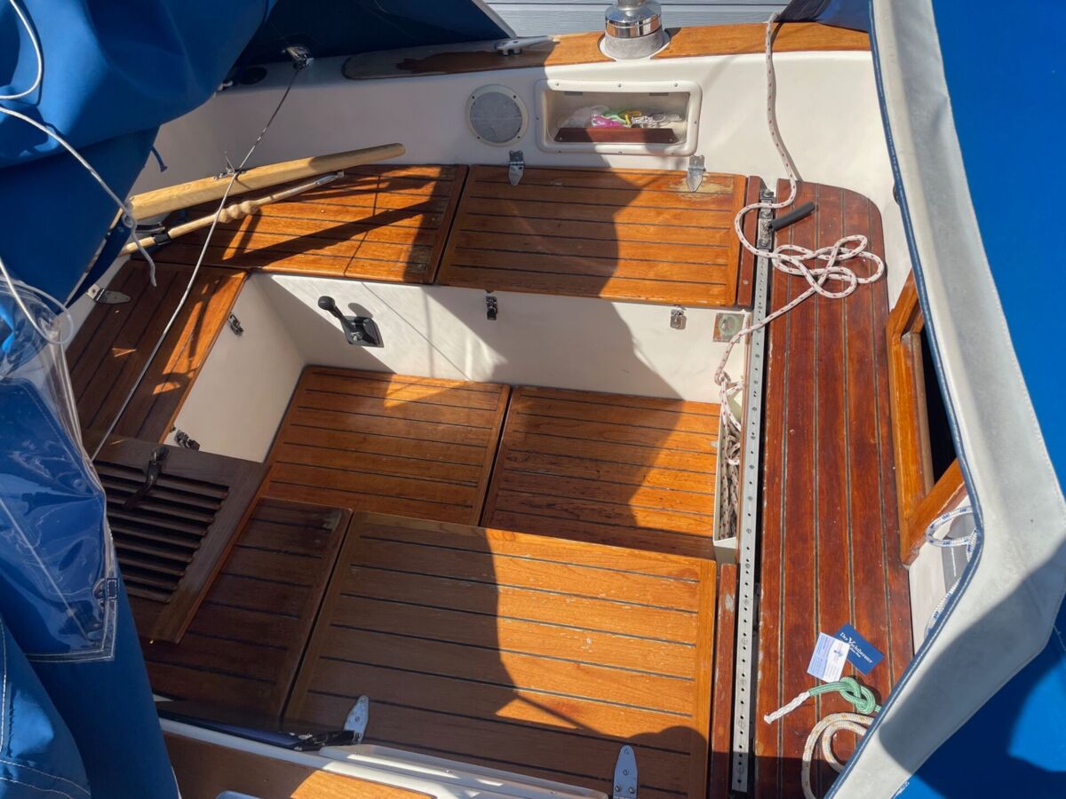 Segelyacht Hallberg-Rassy 29 Sailing World Yachtbrokers 8