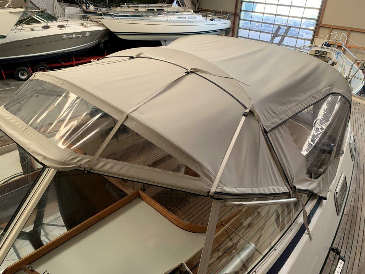 Segelyacht Hallberg-Rassy 45 Sailing World Yachtmakler   (92)