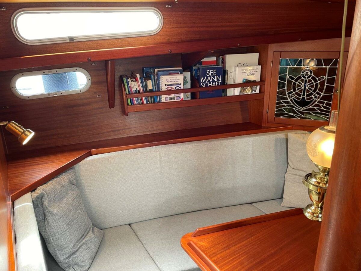 Segelyacht Motiva 39S Sailing World Yachtbrokers 104