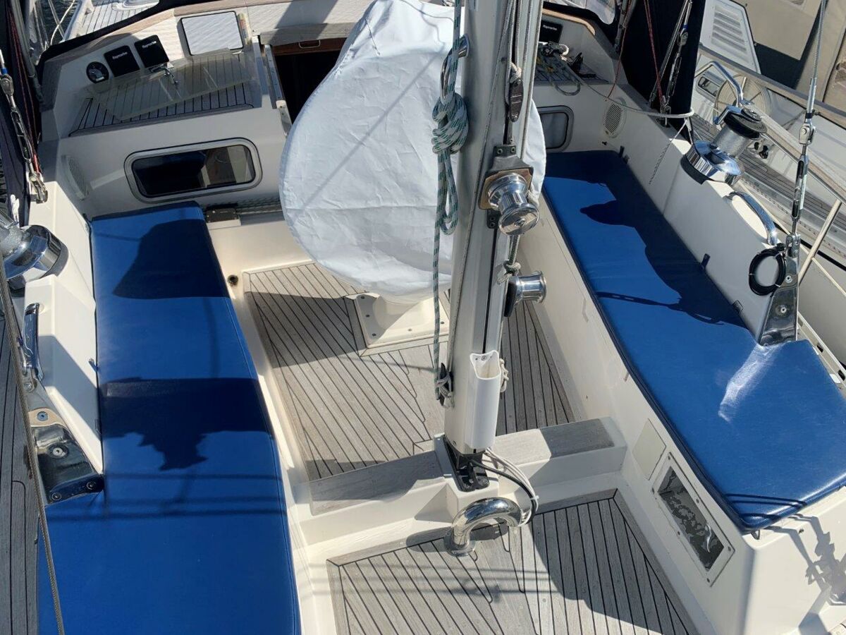 Motorsegler Nauticat 40 Ketch Sailing World Yachtbrokers 95