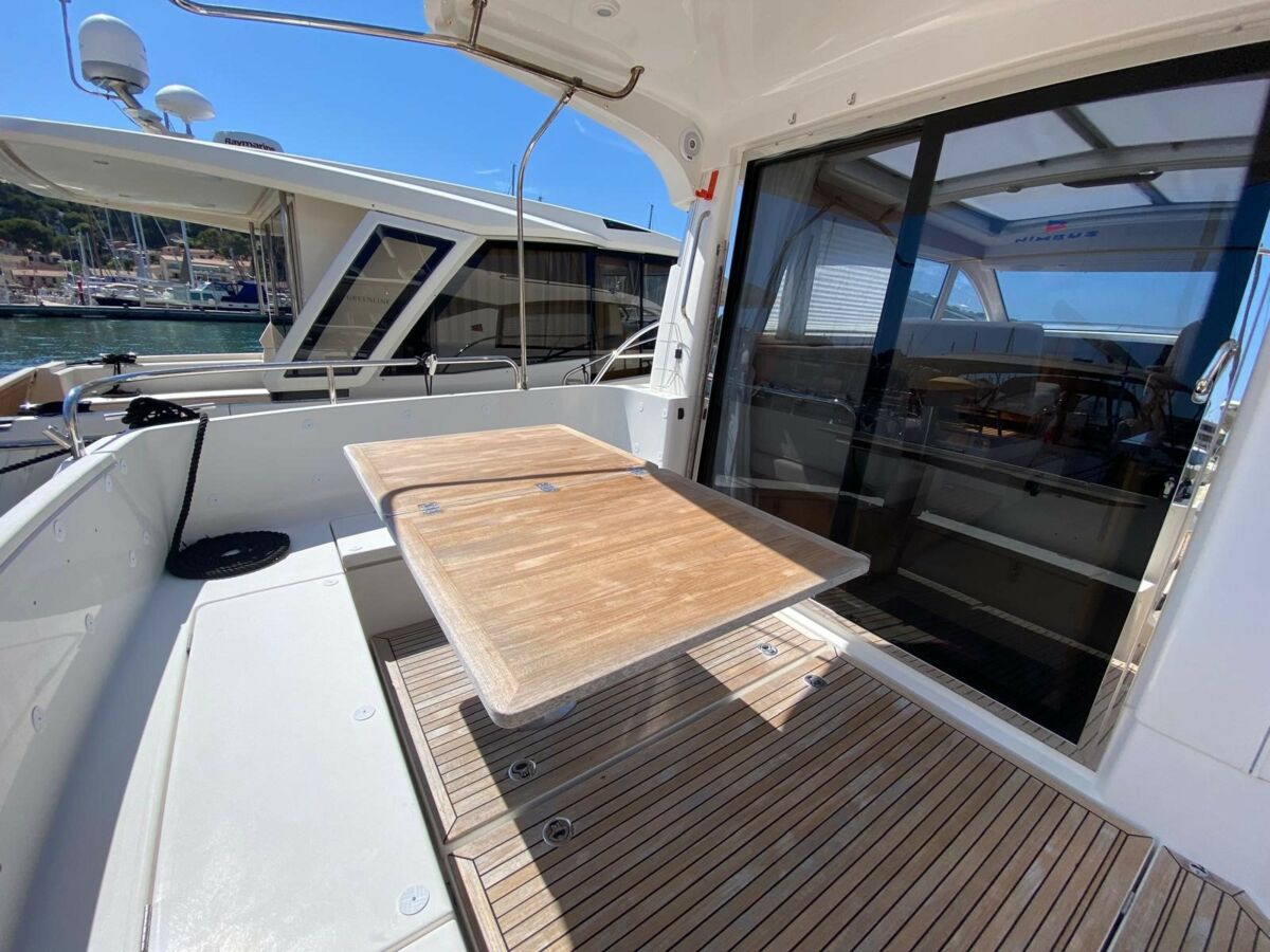 Motoryacht Nimbus 405 Coupe Sailing World Yachtbrokers 28