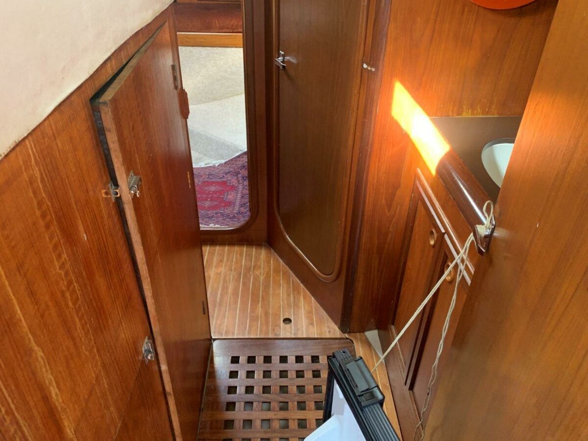 Sailing Yacht Beneteau Evasion 37 Ketch Sailing World Yachtbrokers Heiligenhafen 71
