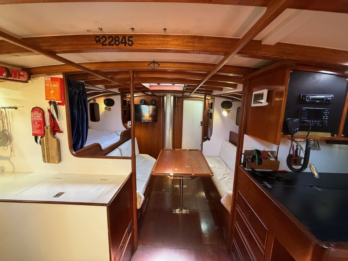 Sailing Yacht S&S 50 Sailing World Yachtbrokers 4
