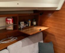 Sailing Yacht Salon 34 Sailing World Yachtbrokers 15