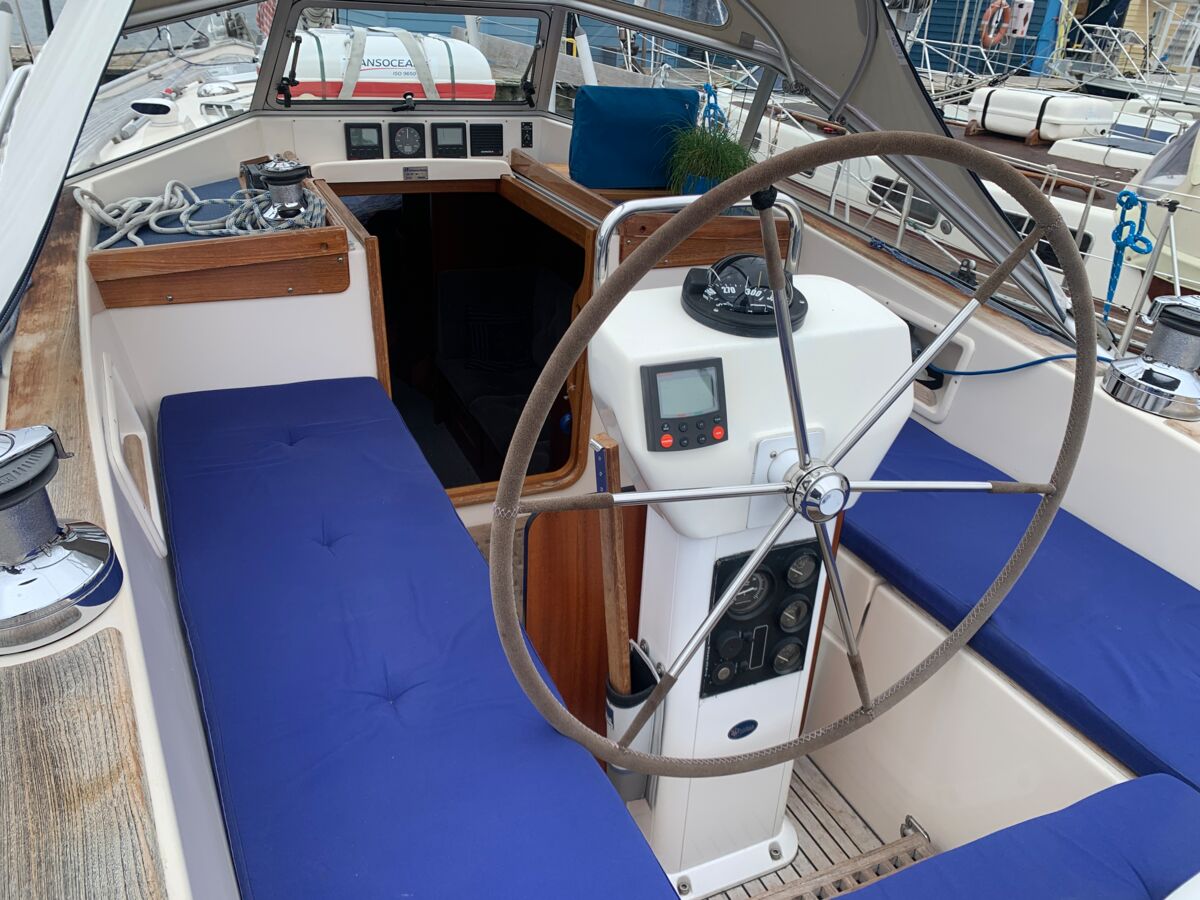 Segelyacht Hallberg-Rassy 36 MK II Sailing World Yachtmakler 42