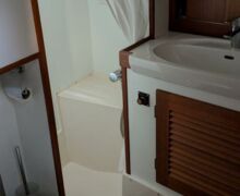 Segelyacht Hallberg-Rassy 45 Sailing World Yachtmakler   (37)