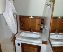 Segelyacht Hallberg-Rassy 45 Sailing World Yachtmakler   (38)