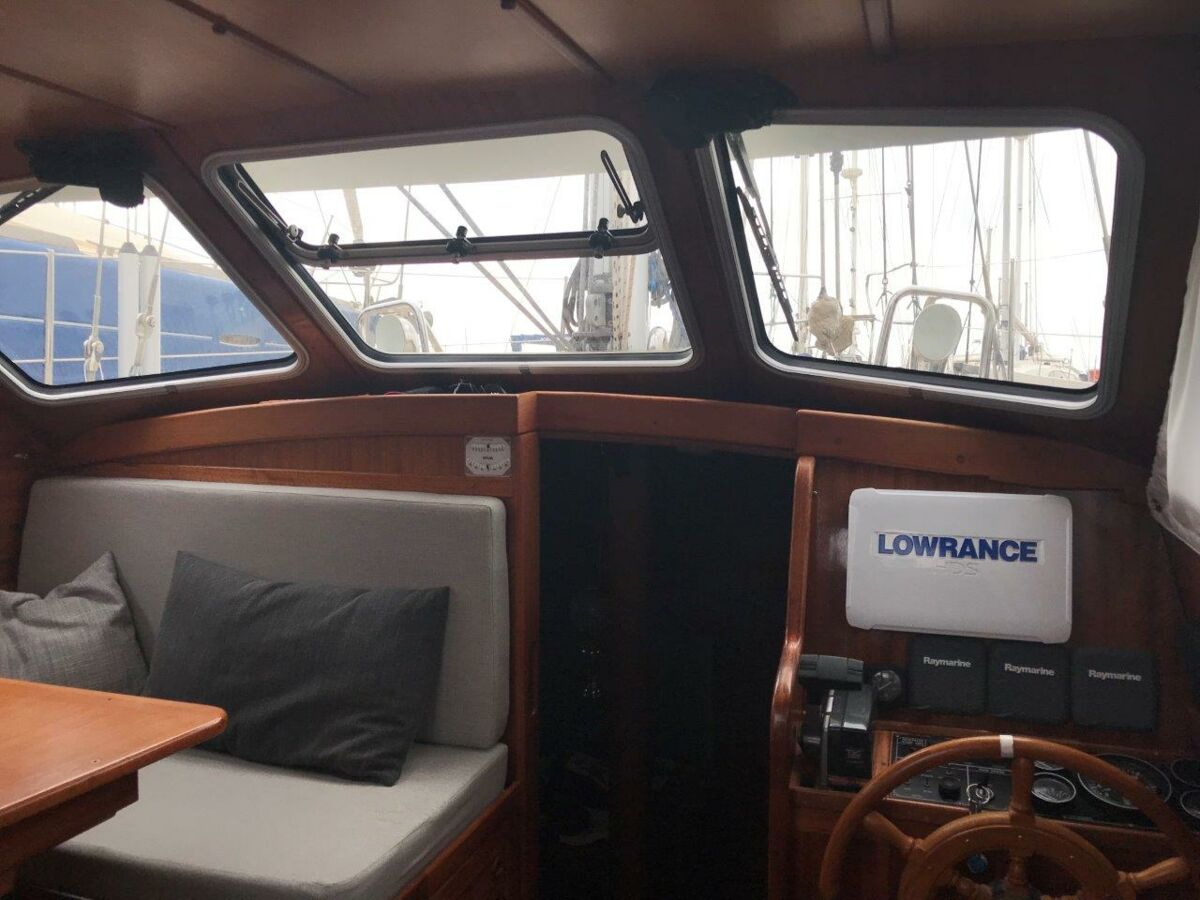 Segelyacht Motiva 39S Sailing World Yachtbrokers 89