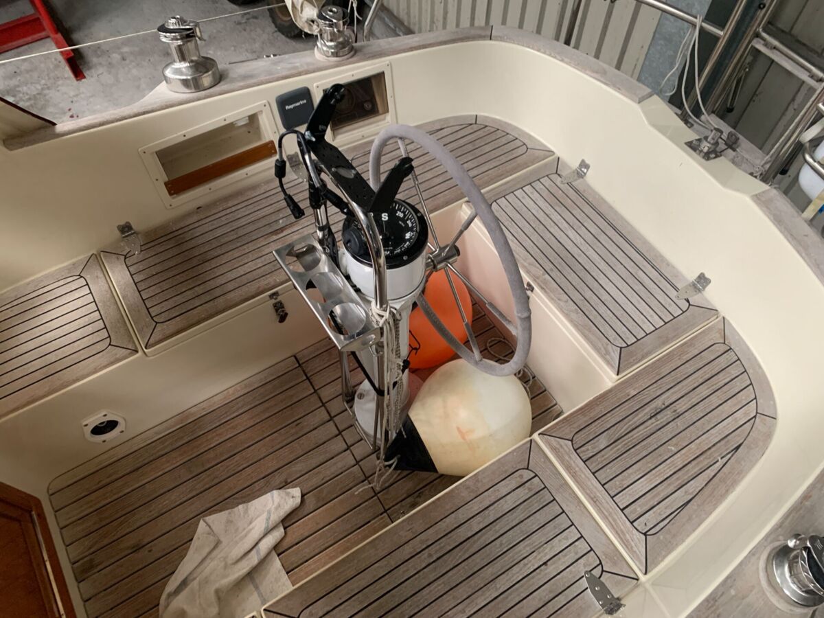Segelyacht Najad 320 Sailing World Yachtmakler Heiligenhafen 47