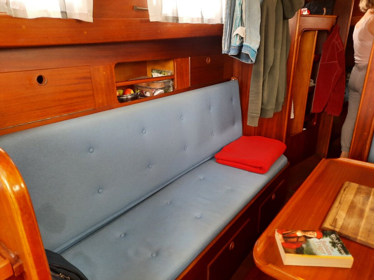 Segelyacht Vindö 32 Sailing World Yachtmakler Heiligenhafen 5