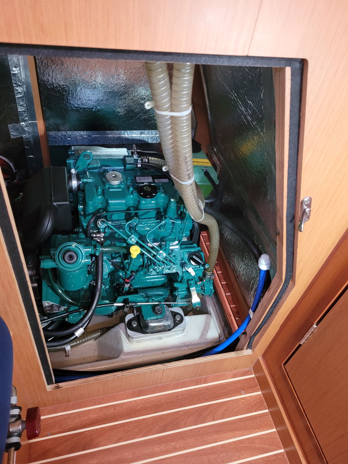 Bavaria Cruiser 36-3 Sailing World Yachtmakler 59