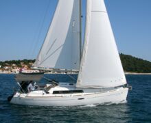 Beneteau Oceanis 34 Sailing World Yachtmakler 5
