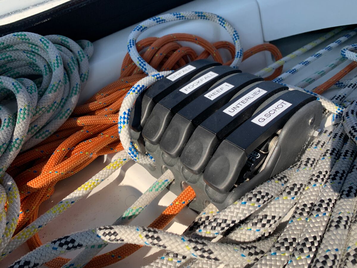 Hanse 370