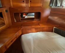 Motorsegler Nauticat 33 Sailing World Yachtmakler 35