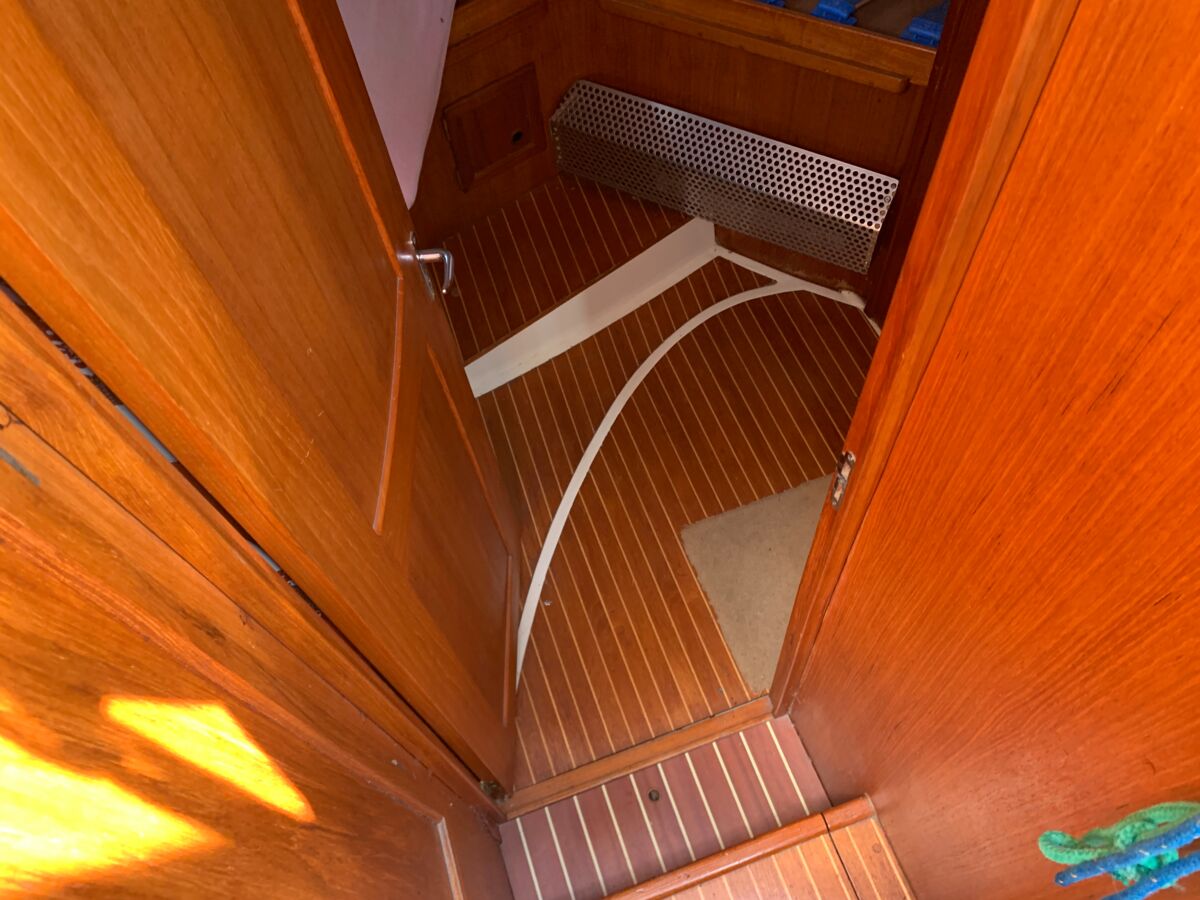Motorsegler Nauticat 35 Sailingworld Yachtmakler Heiligenhafen 55