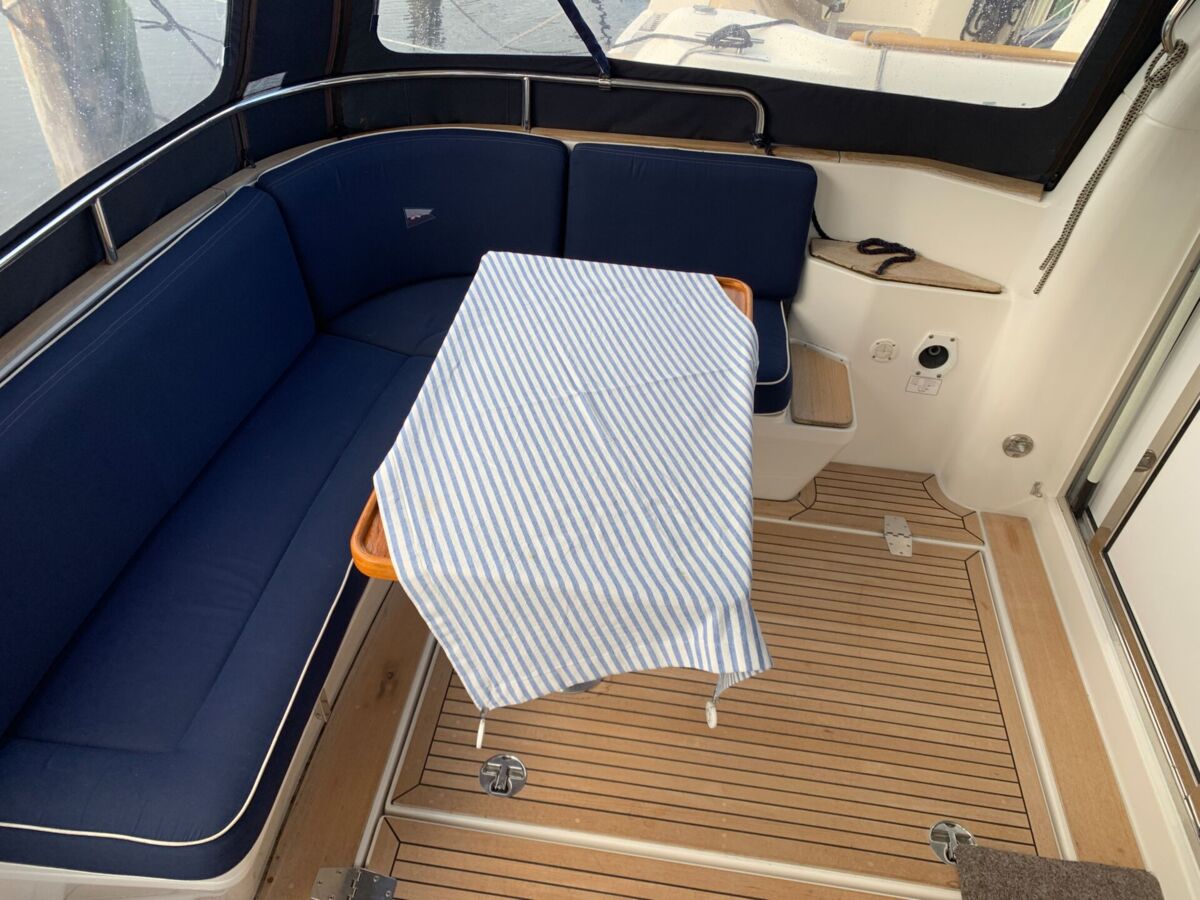 Motoryacht Nimbus 380 Carisma Fly Sailing World Yachtbrokes Heiligenhafen 45