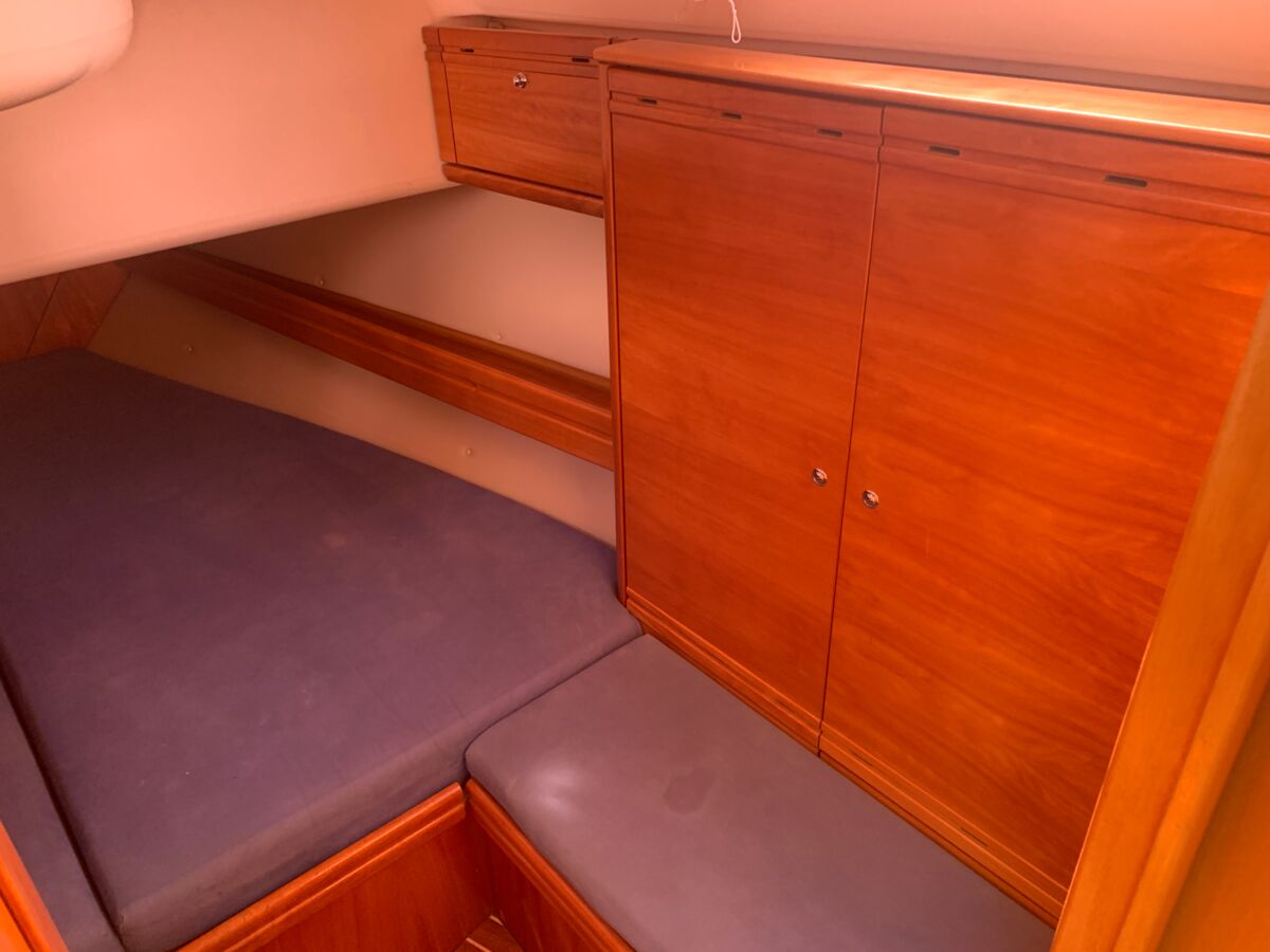 Sailing Yacht Bavaria 40 Cruiser Sailing World Yachtmakler Heiligenhafen 25