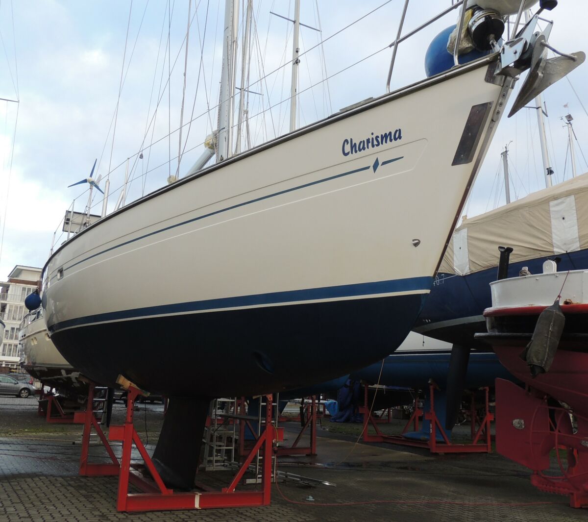 Sailing Yacht Bavaria 42 Sailing World Yachtbrokers 87