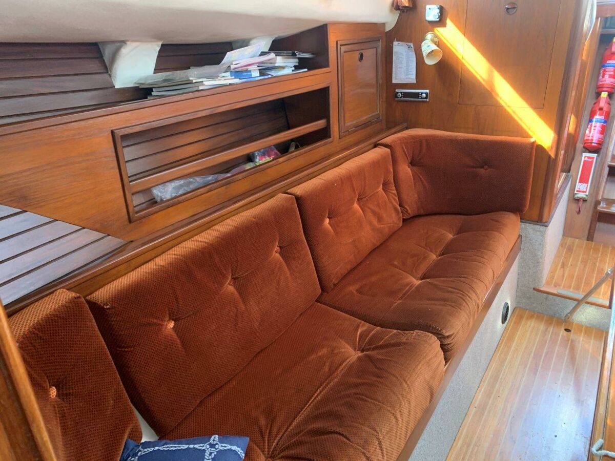 Sailing Yacht Beneteau Evasion 37 Ketch Sailing World Yachtbrokers Heiligenhafen 68
