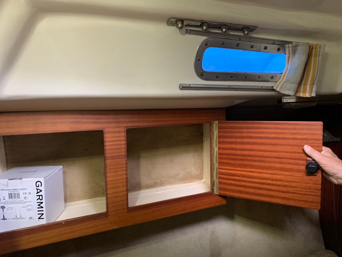 Sailing Yacht Contest 36 Sailing World Yachtbrokers 40