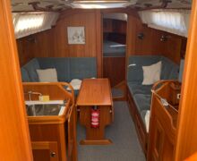Sailing Yacht Hallberg-Rassy 34 Sailing World Yachtmakler Heiligenhafen 45