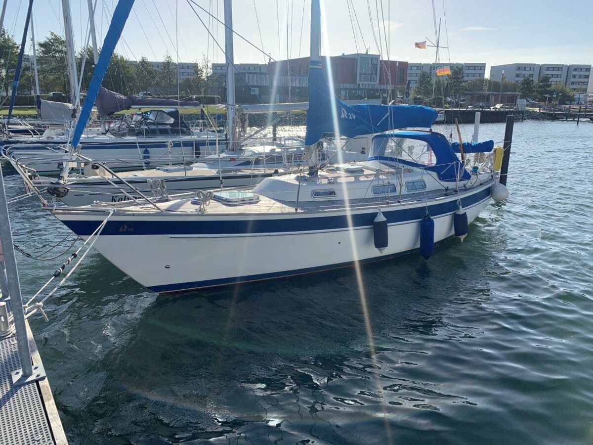 Segelyacht Hallberg-Rassy 29 Fehmarn Sailing World Yachtmakler 5