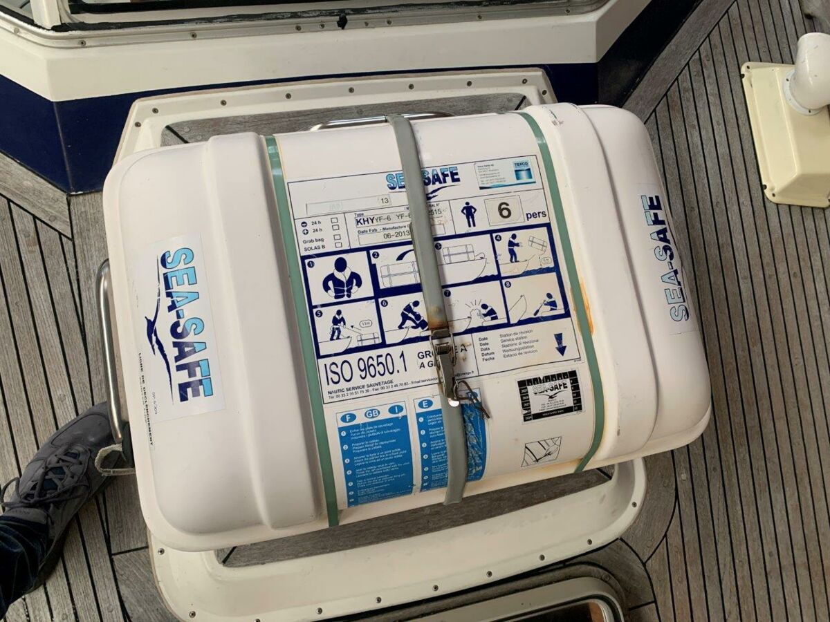 Segelyacht Hallberg-Rassy 45 Sailing World Yachtmakler   (94)