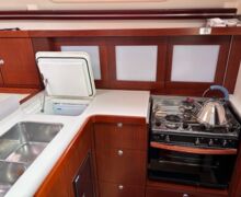 Segelyacht Hanse 375 Sailing World Yachtmakler Heiligenhafen 6