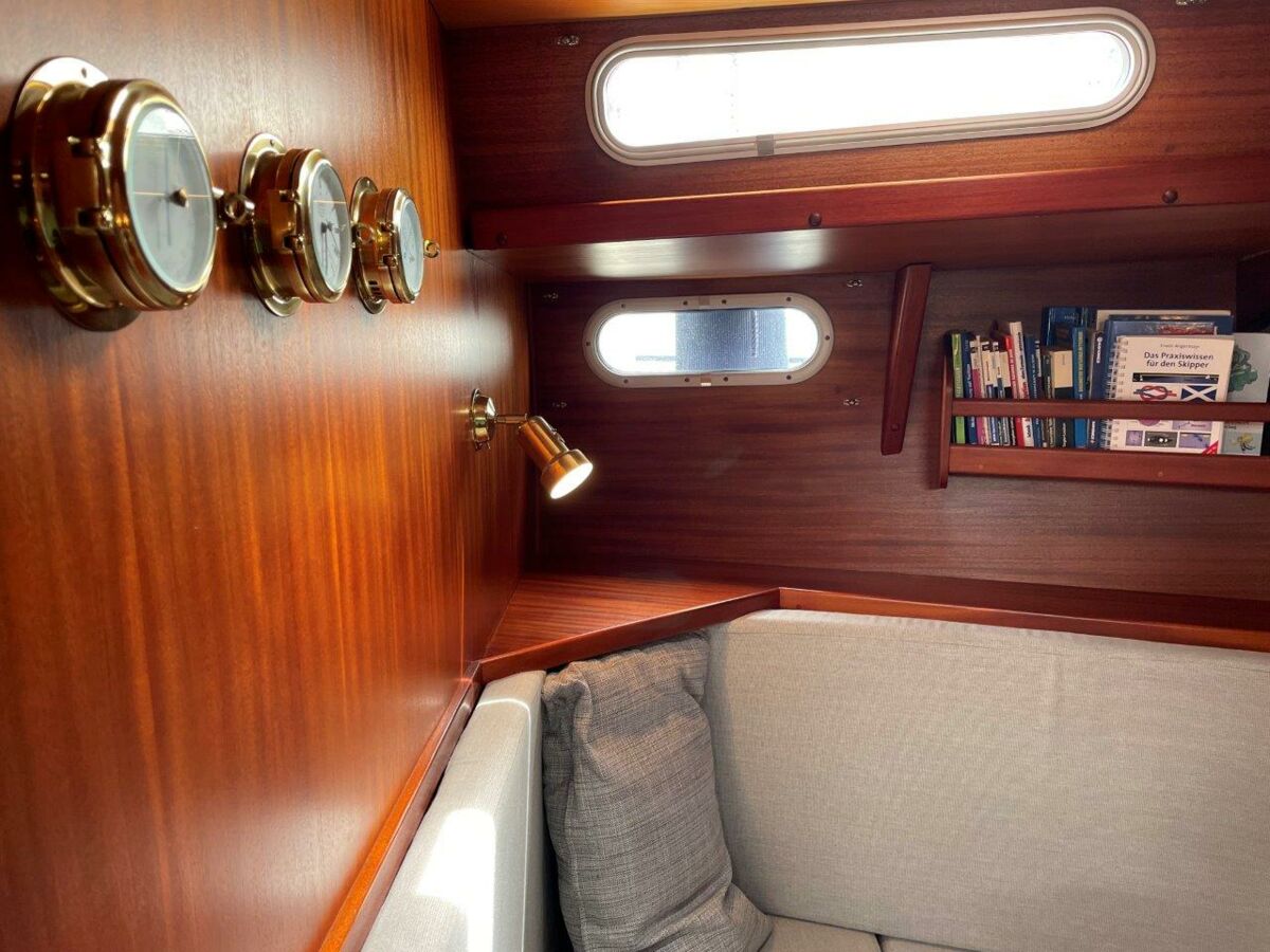 Segelyacht Motiva 39S Sailing World Yachtbrokers 105