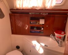 Hanse 411