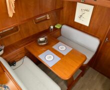 Vacance-1300-motoryacht-sailing-world-yachtbrokers-8