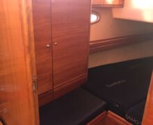 Bavaria 42-Cruiser-Gebrauchtyacht-Sailing-World-Yachtbrokers-10