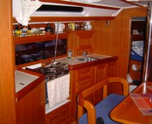 Dufour 38 Sailing World Yachtmakler 18