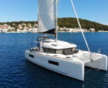 Lagoon 40 Katamaran Sailing World Yachtbrokers Heiligenhafen 8
