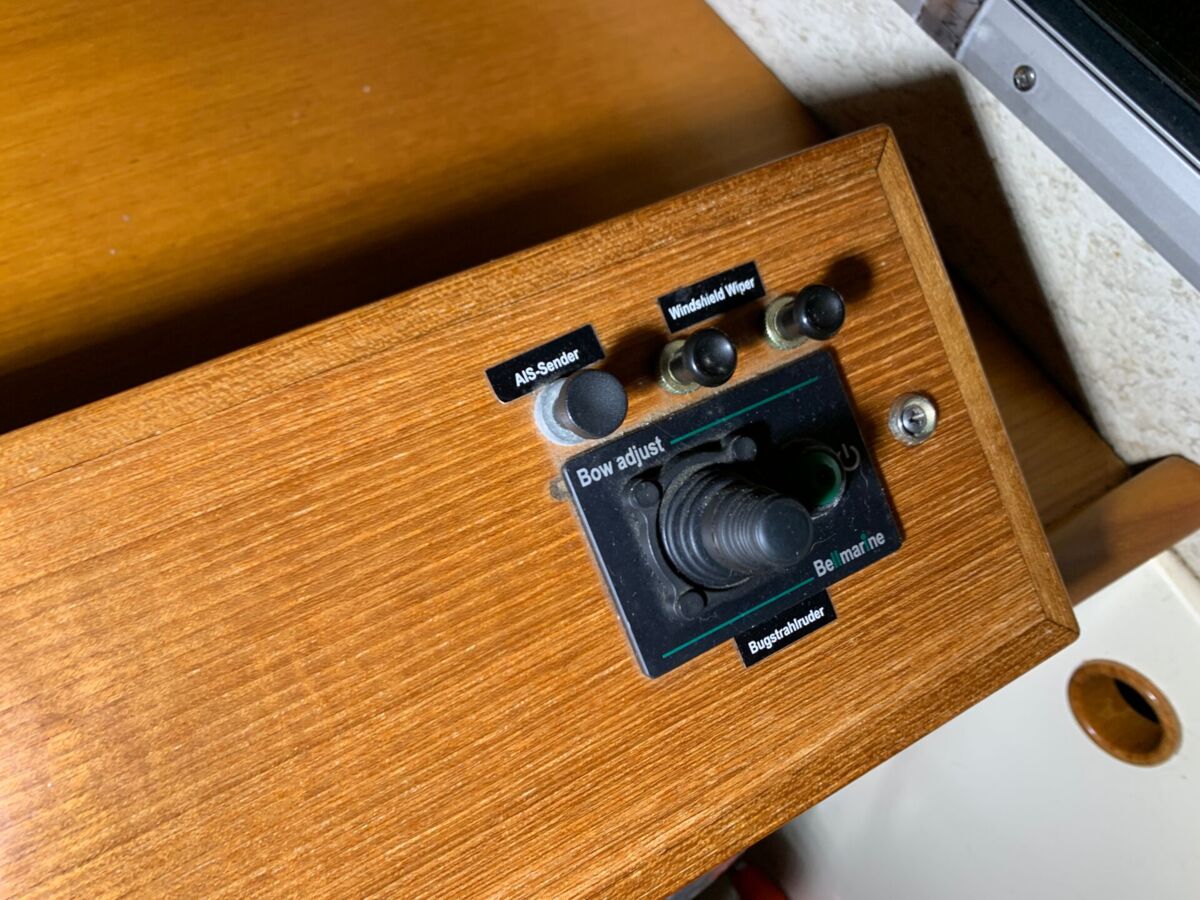 Motorsegler Hallberg-Rassy 94 Sailing World Yachtmakler 51