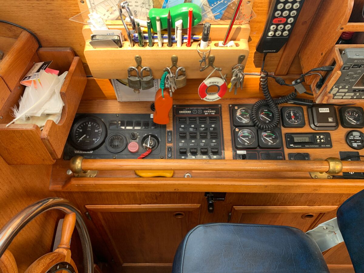 Motorsegler Nauticat 35 Sailingworld Yachtmakler Heiligenhafen 31