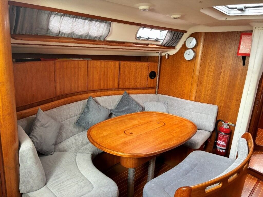 Sailing Xacht X-442 Sailing World Yachtbrokers 5