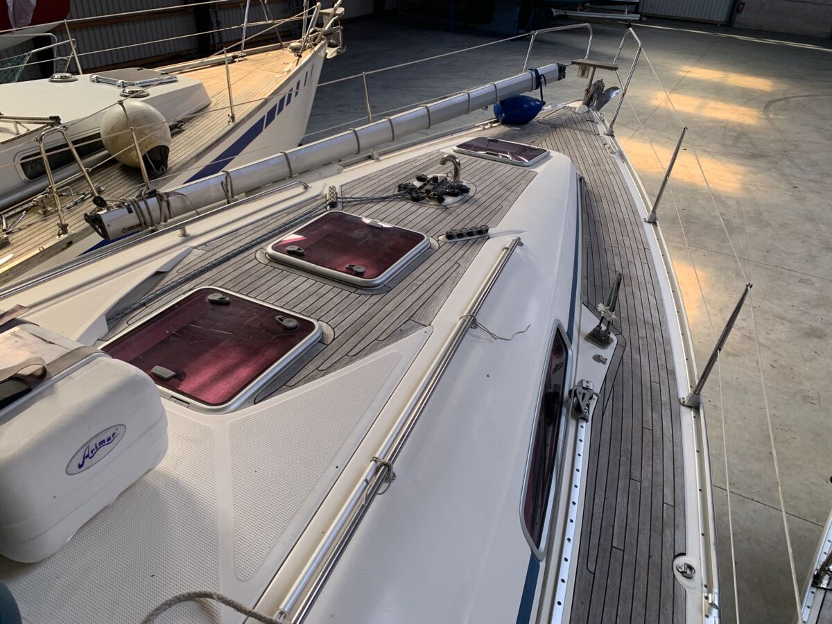 Sailing Yacht Bavaria 34 Cruiser Sailing World Yachtbrokers Heiligenhafen 38