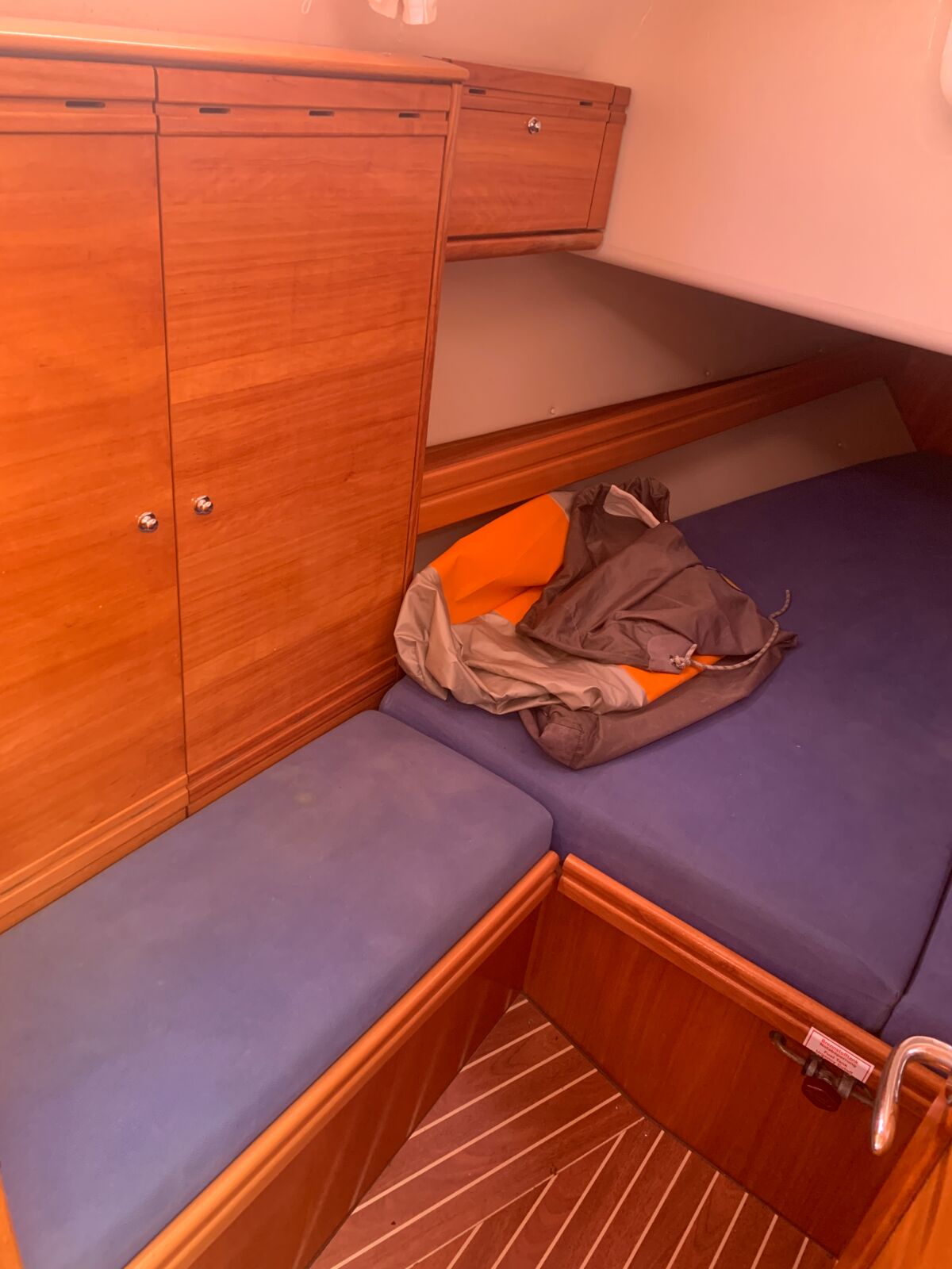 Sailing Yacht Bavaria 40 Cruiser Sailing World Yachtmakler Heiligenhafen 28