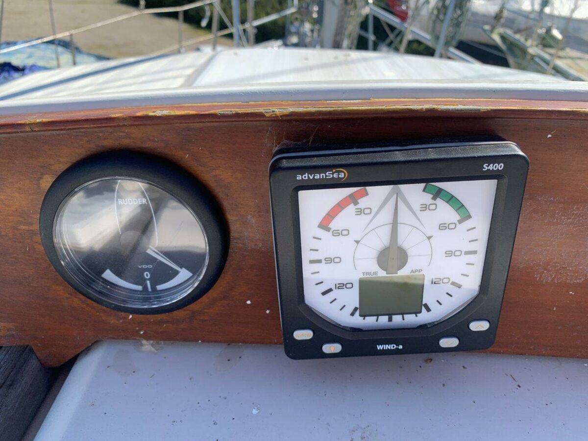 Sailing Yacht Beneteau Evasion 37 Ketch Sailing World Yachtbrokers Heiligenhafen 40