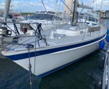 Sailing Yacht Hallberg-Rassy 42 F Sailing World Yachtbrokers Heiligenhafen 4