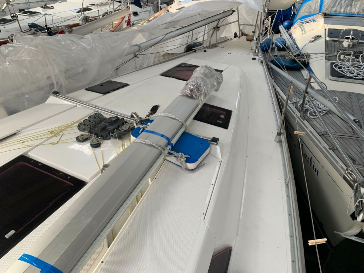 Sailing Yacht Hanse 375 Sailing World Yachtbrokes Heiligenhafen (37)