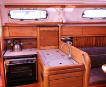 Segelyacht Bavaria 30 Cruiser Sailingworld Yachtmakler Heiligenhafen 8