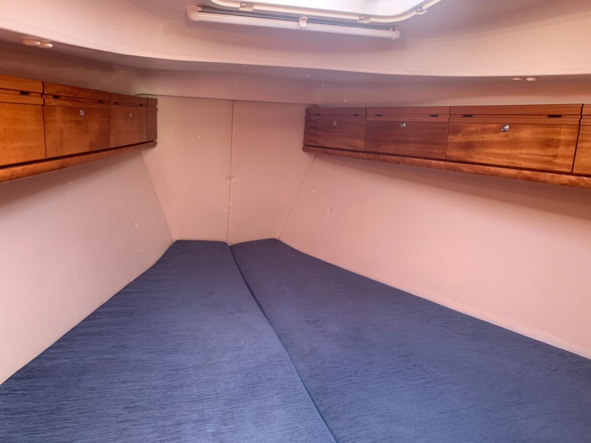 Segelyacht Bavaria 37 Cruiser Sailing World Yachtbrokers Heiligenhafen 13