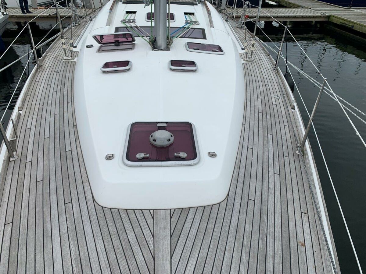 Segelyacht Beneteau Oceanis 46 Sailing World Yachtmakler 32