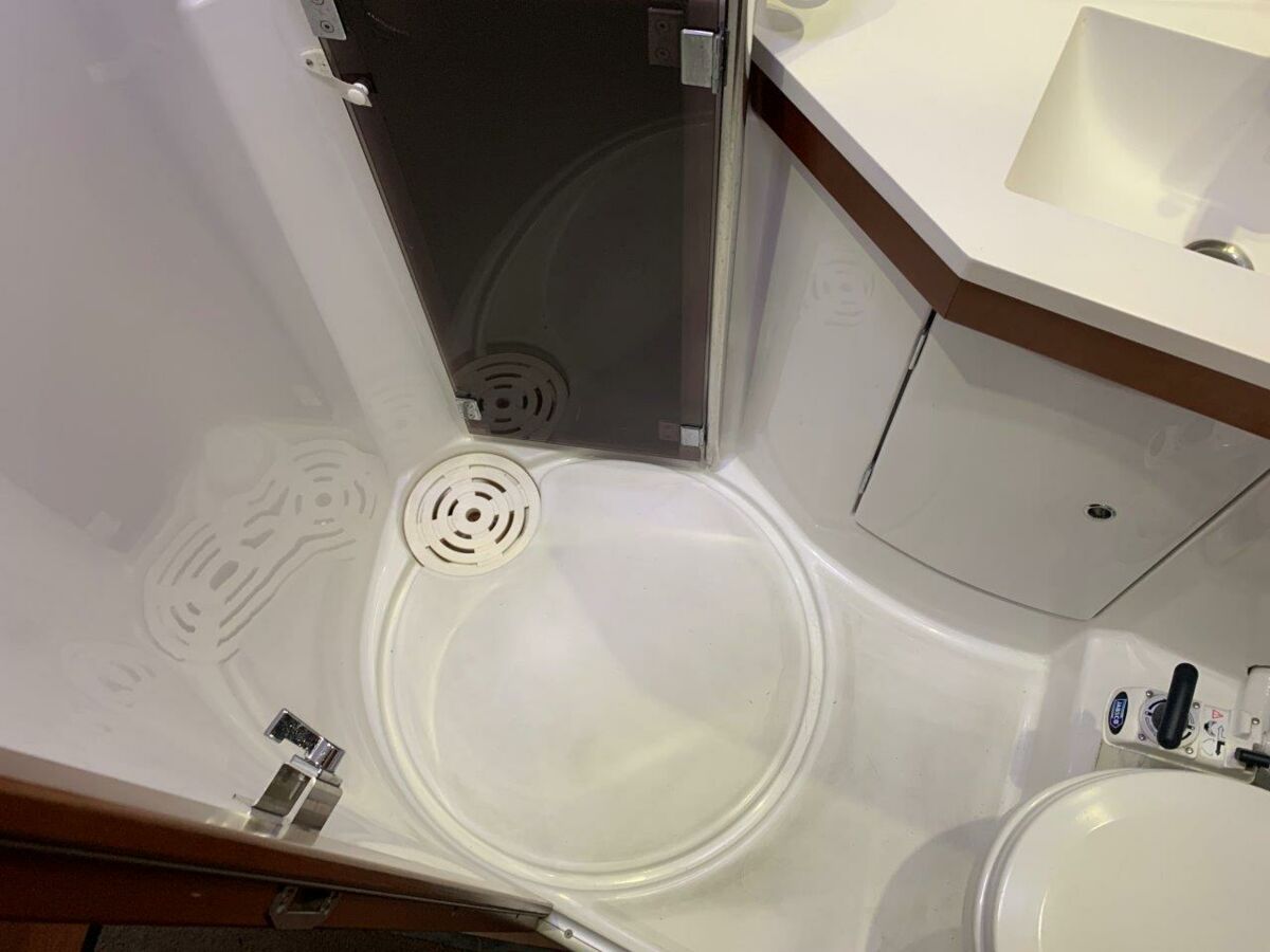Segelyacht Beneteau Oceanis 46 Sailing World Yachtmakler 58