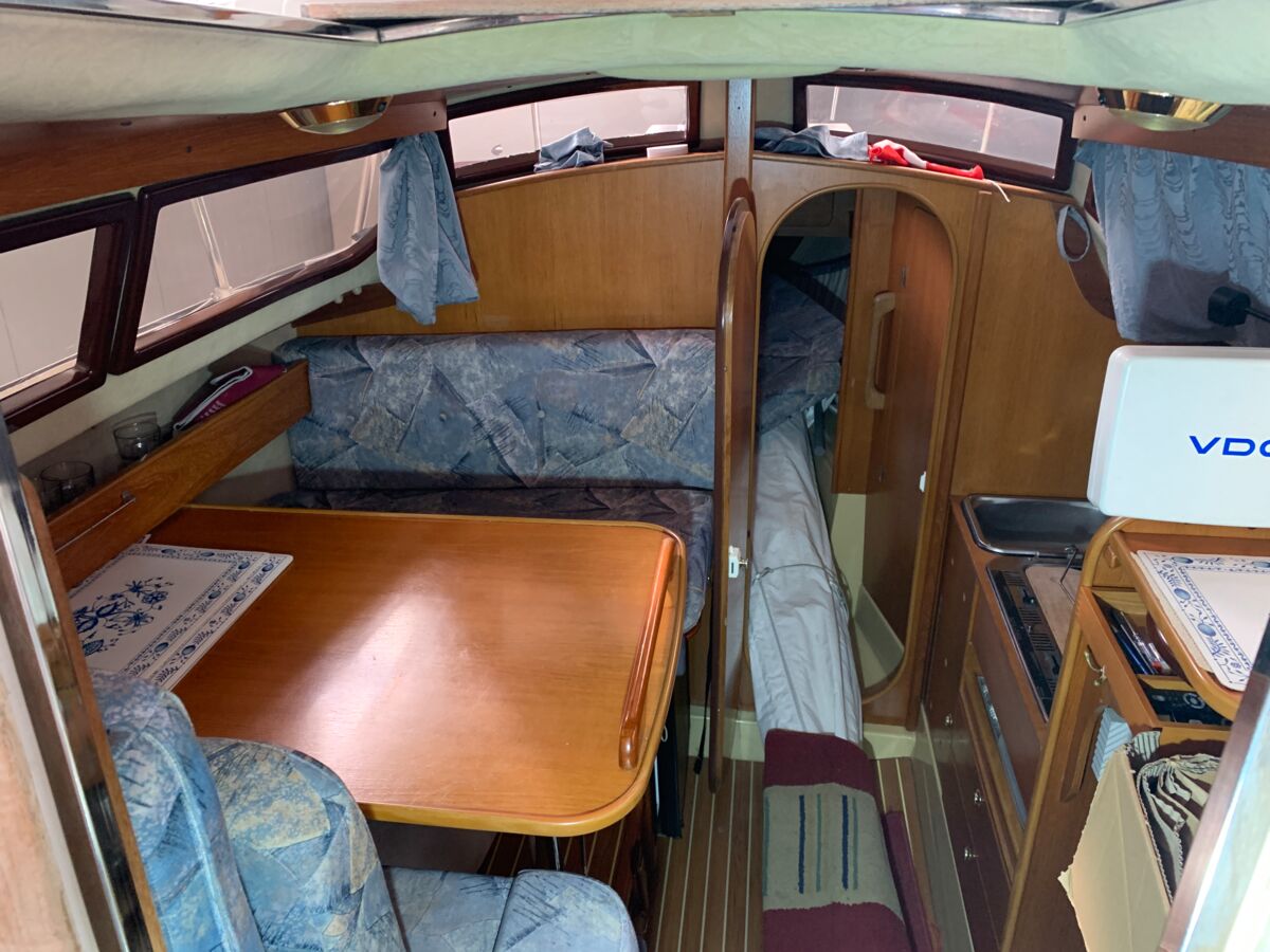 Segelyacht Hai 760 Decksalon Sailing World Yachtmakler 6