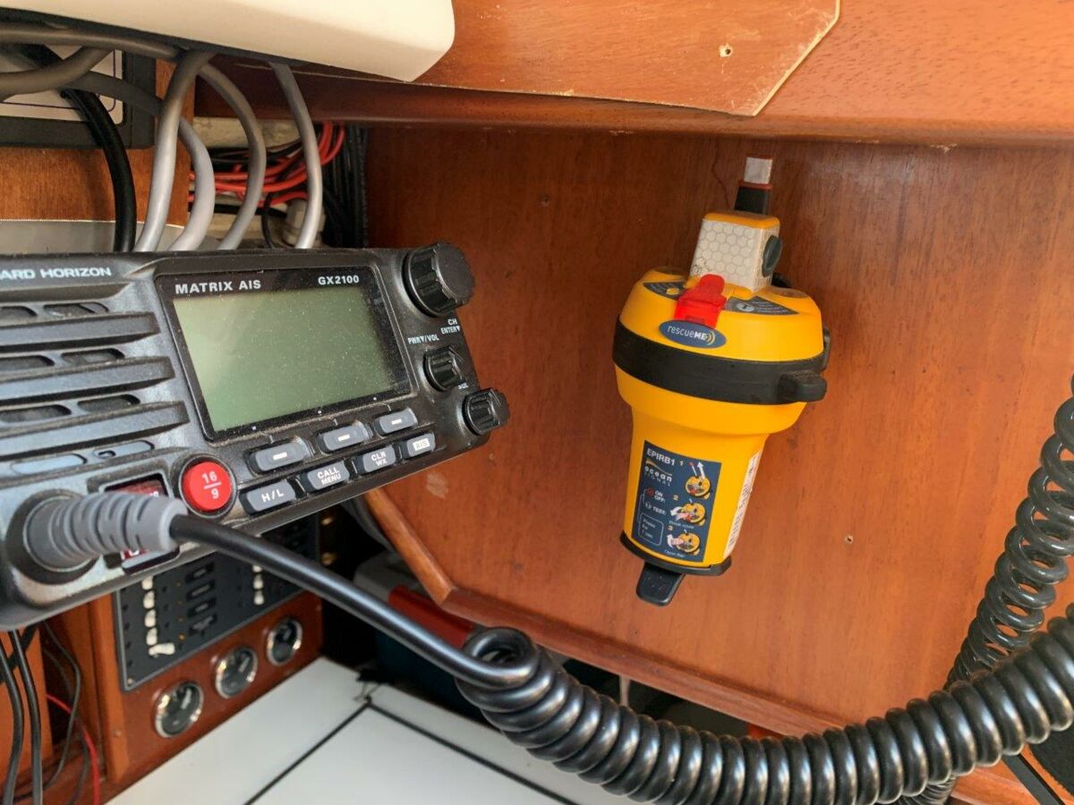 Segelyacht Hallberg-Rassy 29 Fehmarn Sailing World Yachtmakler 41